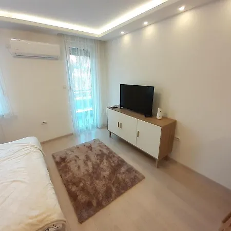Apartman Dunja Apartment *